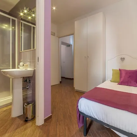 Be My Guest Bed & Breakfast 4*