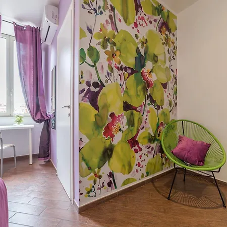 Bed & Breakfast Be My Guest 4*